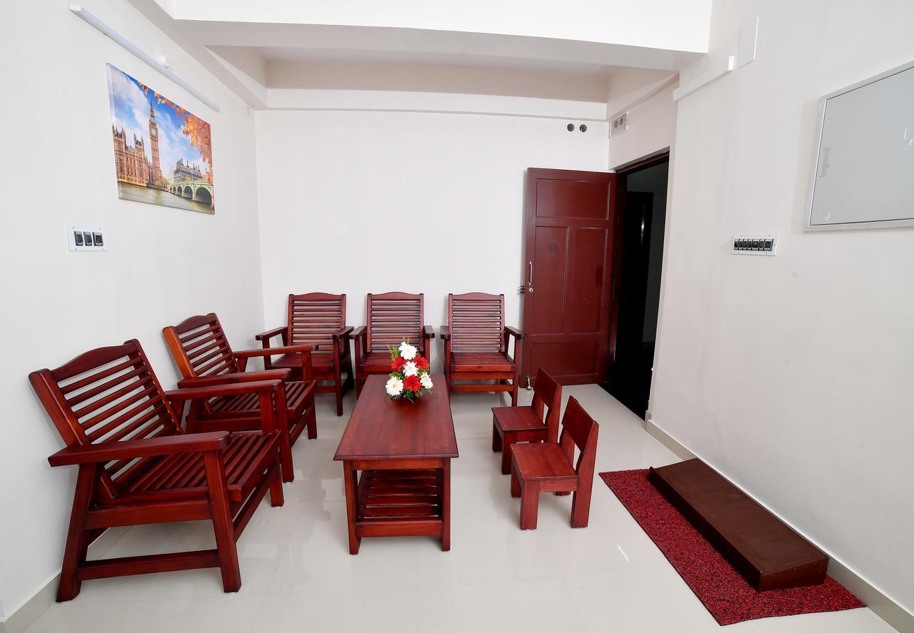 Indeevaram Residency Thiruvananthapuram Екстериор снимка